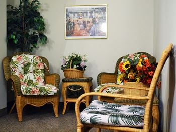 Multiple lounge spaces