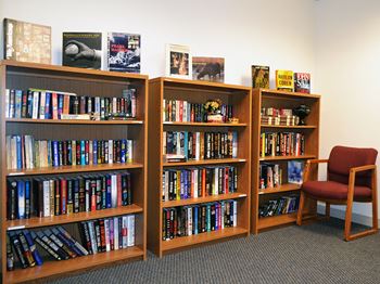 Resident library and quiet seating space
