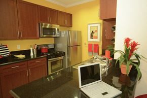 Los Angeles apartment for rent - a kitchen with a laptop computer on the counter