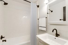 Denver apartment for rent - The Eaton Apartments in Denver, Colorado