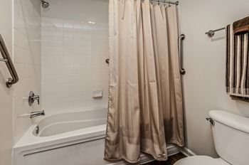 Garden soaking tubs
