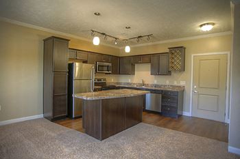 Kitchen pantries