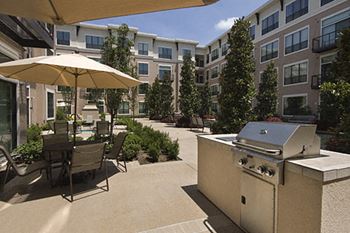 Outdoor grill