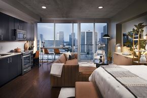 Houston apartment for rent - Memorial Park apartments - SkyHouse River Oaks windows