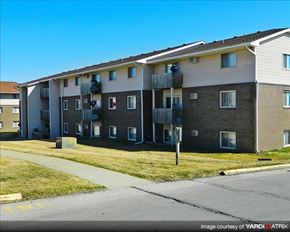 Pleasant Hill apartment for rent - an apartment building on the side of a street