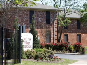 Austin apartment for rent - Quail Park Village Entry