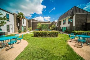 Austin apartment for rent - Beautiful Landscaping and Park-like Setting at Mesh Properties, Austin, TX