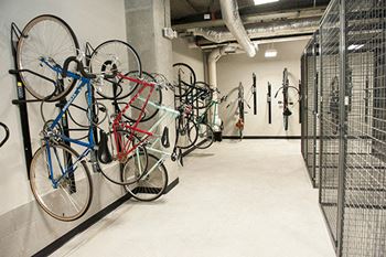 Cycle-center