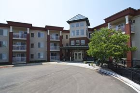 Waconia apartment for rent - Front of building