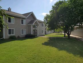 Chaska apartment for rent - Lake Grace