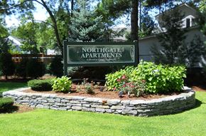 Burlington apartment for rent - Northgate Apartments entrance