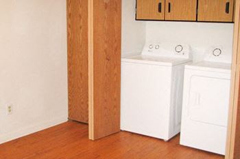 Washer & dryer connections