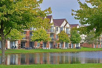 Private lakefront patio or balcony