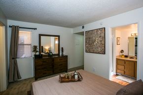 Chandler apartment for rent - Spacious Bedrooms at Downtown Chandler Apartments