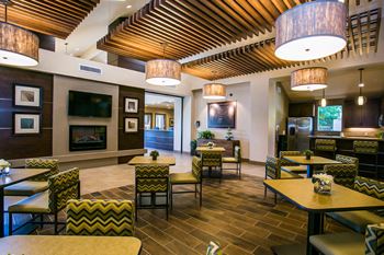 Towne square apartments luxurious resident clubhouse