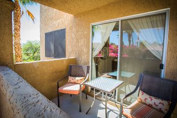 The vistas apartment homes patio balcony