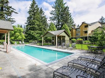 The park apartments seasonal pool