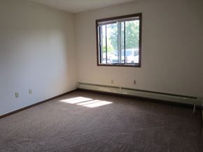 Pierz apartment for rent - an empty room with a window in it
