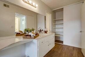La Mesa apartment for rent - Villa Capri Apartments Empty Apartment Bathroom & Closet