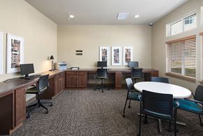 Vancouver apartment for rent - Business Center with Computers Vancouver, WA 98684 | Copper Lane Apartment Rentals 