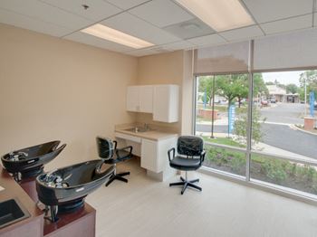 Hair salon