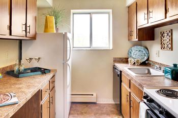 Fully equipped kitchen