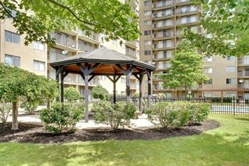 Outdoor gazebo