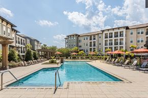 Daniel Island apartment for rent - Spacious Swimming Pool with Sundeck - Talison Row Apartments