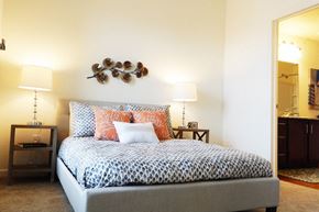 Longmont apartment for rent - Spacious Model Bedroom Near Downtown Denver