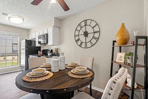 San Antonio apartment for rent - Dining Area, Ceiling Fan, Table, Chairs, Kitchen