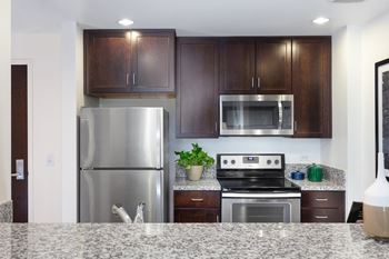 Well equipped kitchen