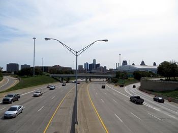 Minutes from i-75 & m-59