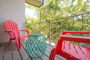 The-wind-song-apartments-pontiac-mi