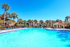 Winter Park apartment for rent - pool