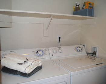 White washer and dryer