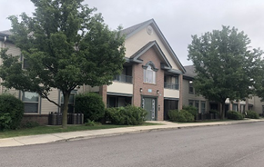 Detroit apartment for rent - an apartment building on the corner of a street