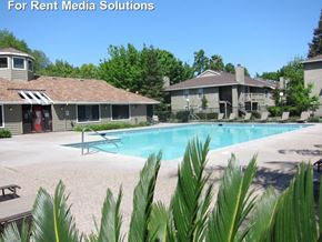 Modesto apartment for rent - The Marina in Modesto pool area