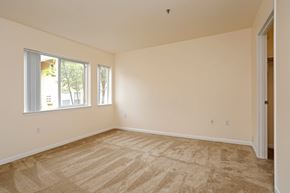 Mcminnville apartment for rent - Bedroom with wooden floor at Redwood Commons Apartments, Oregon 97128