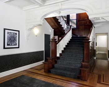 Elagant lobby