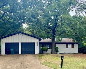 Denton house for rent - 112 Meadowbrook 3 bedroom home