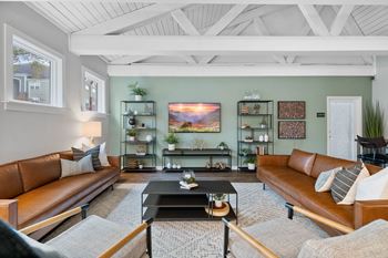Amazing on-site clubhouse with resident lounge