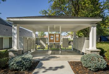 New mailbox pavilion