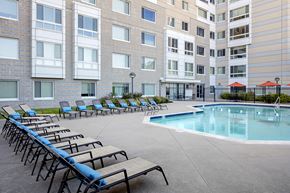 Boston apartment for rent - our apartments have a swimming pool and lounge chairs