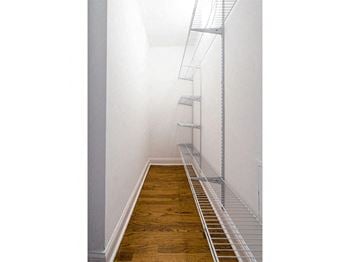 Walk-in closet