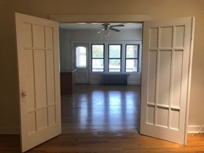 Evanston apartment for rent - French Doors