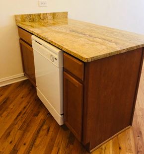 Evanston apartment for rent - Island Counters