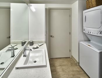 Washer/dryer in all units