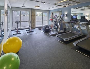 Crossfit/trx & cardio fitness rooms*