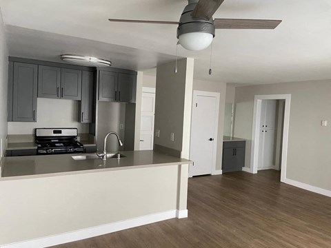 Floor plan for 1 bed, 1 bath