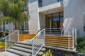 Los Angeles apartment for rent - a set of stairs leading up to a building